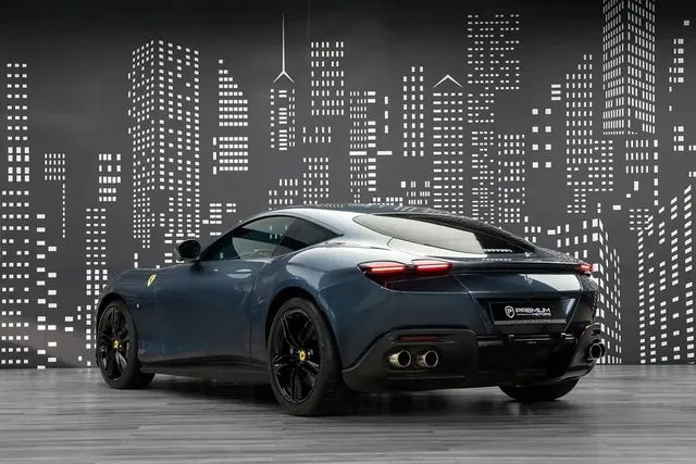 2023 Ferrari Roma Coupé, photo 3 of 8