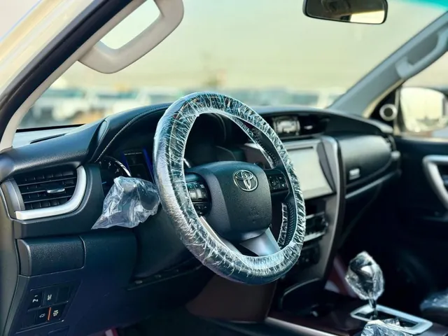 2018 Toyota Fortuner GXR 4.0, photo 10 of 10