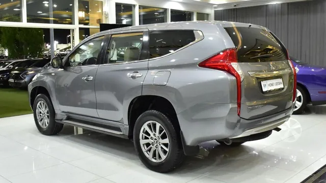 2019 Mitsubishi Montero Sport GLS V6 4x4, photo 6 of 9