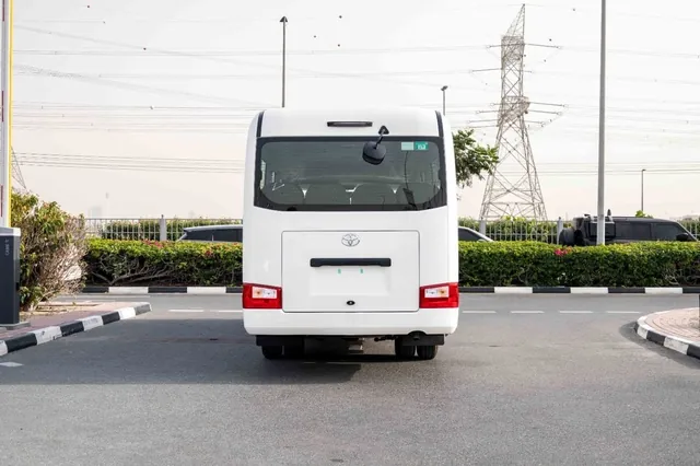 2026 Toyota Coaster 23-seat Bus 4.2, photo 7 of 9