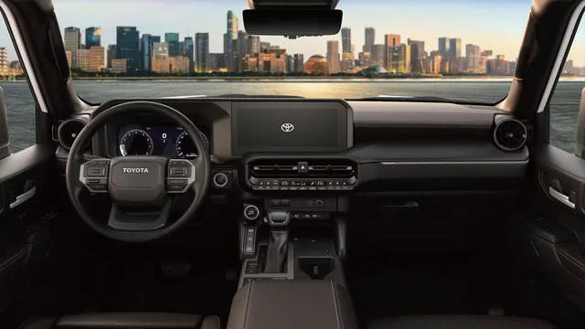 2026 Toyota Prado TX, photo 3 of 6