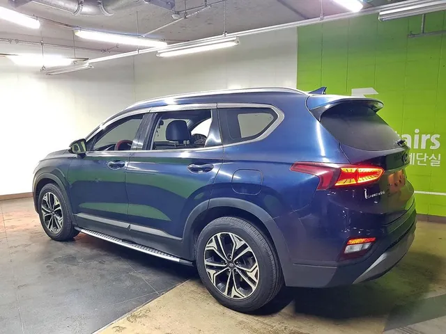 2019 Hyundai Santa Fe Standard, photo 5 of 9