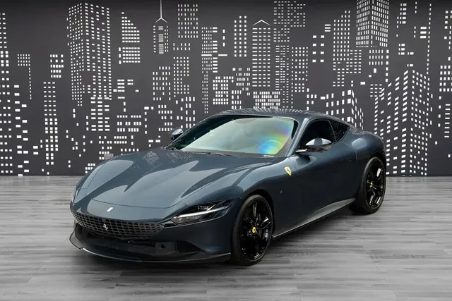 2023 Ferrari Roma Coupé, photo 1 of 8