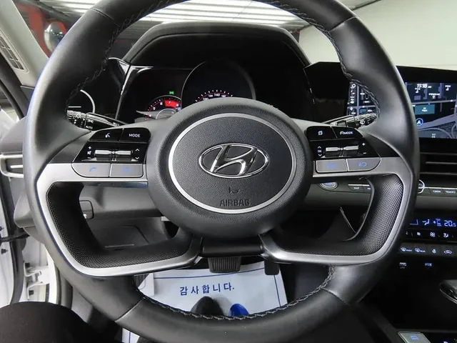 2021 Hyundai Elantra (Avante) 1.6, photo 8 of 9