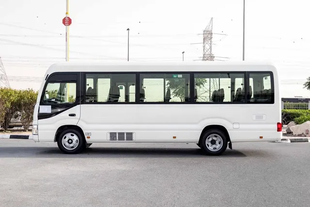 2026 Toyota Coaster 23-seat Bus 4.2, photo 5 of 9