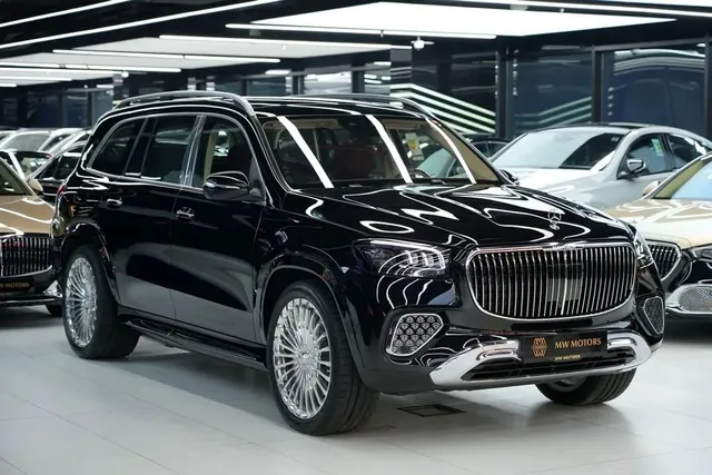 2026 Mercedes-Maybach GLS 600 4MATIC, photo 1 of 6