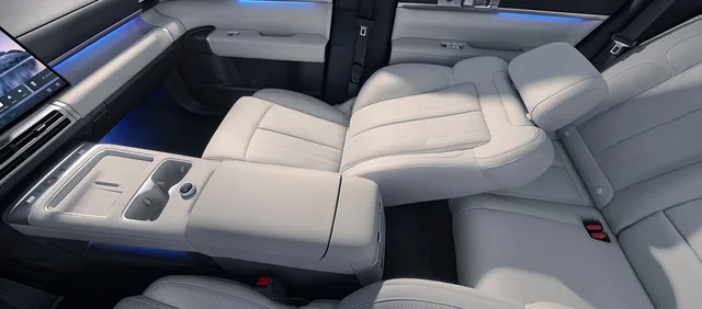 2027 BYD Ti 7 Design 5-seat AWD, photo 6 of 7