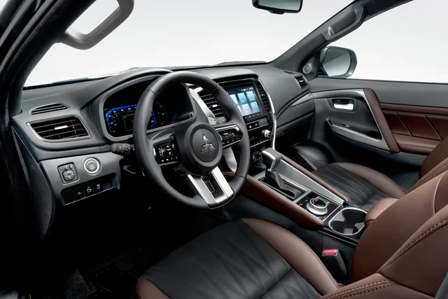 2026 Mitsubishi Pajero Sport GLS 4WD, photo 4 of 7