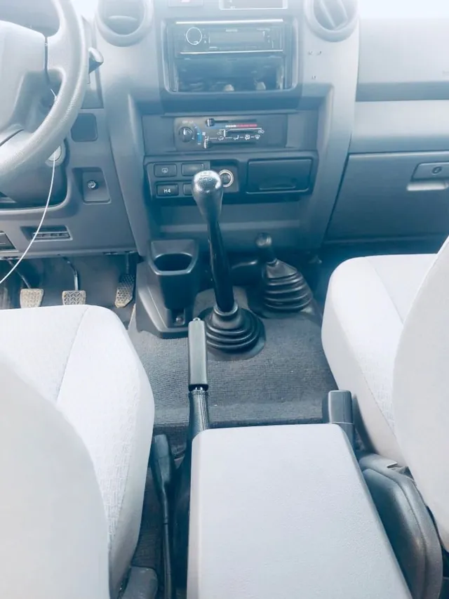 2019 Toyota Land Cruiser 76 Hardtop Standard, photo 8 of 10