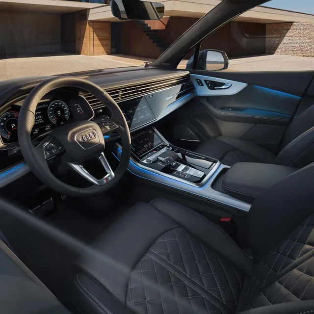 2026 Audi Q7 S line 45 TFSI quattro tiptronic, photo 6 of 8