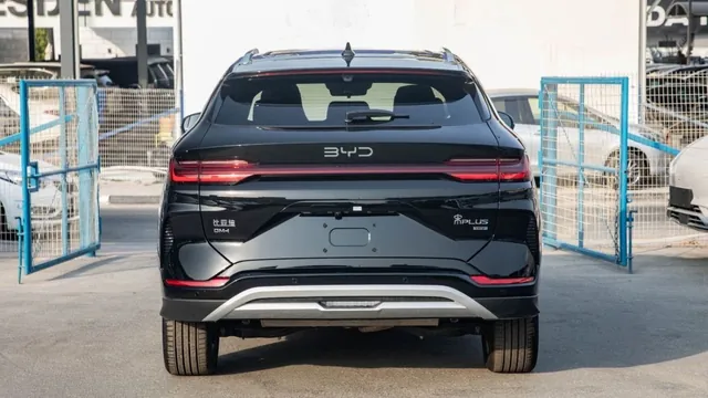 2025 BYD Song Plus DM-i Premium, photo 5 of 9