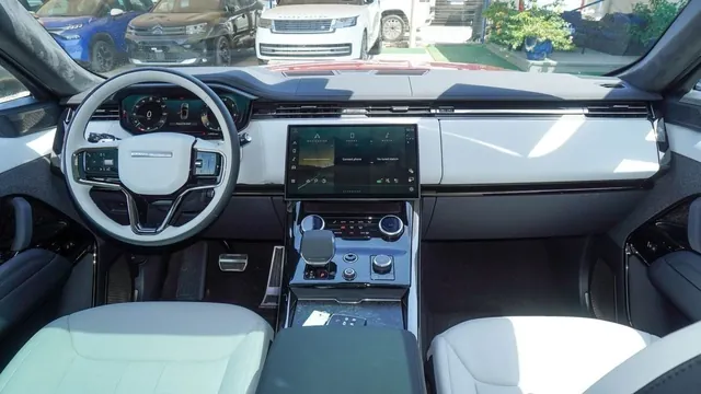 2023 Land Rover Range Rover Sport First Edition P530, photo 8 of 10