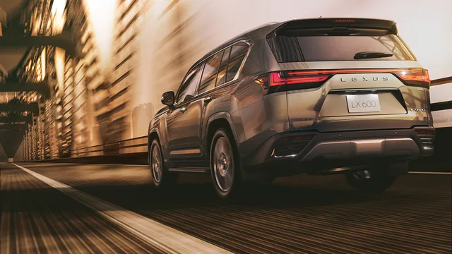 2026 Lexus LX 600 Prestige, photo 2 of 6