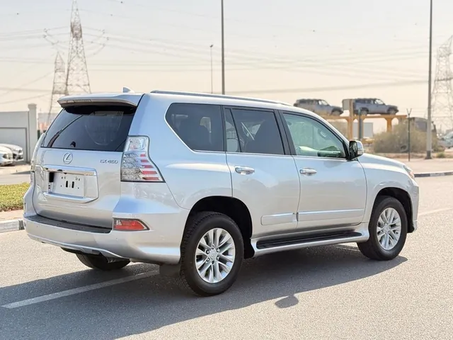 2018 Lexus GX 460 Platinum Premier, photo 1 of 8