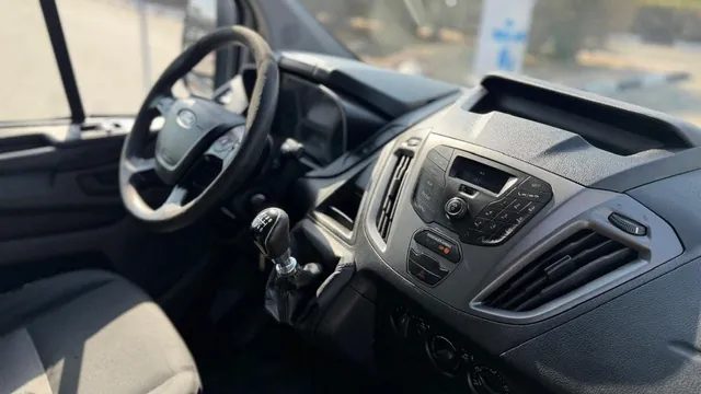 2021 Ford Transit van, photo 4 of 7 of this vehicle