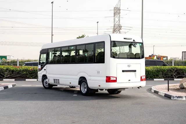2026 Toyota Coaster 23-seat Bus 4.2, photo 6 of 9