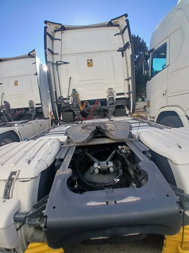 2021 Scania tractor unit, photo 1 of 8