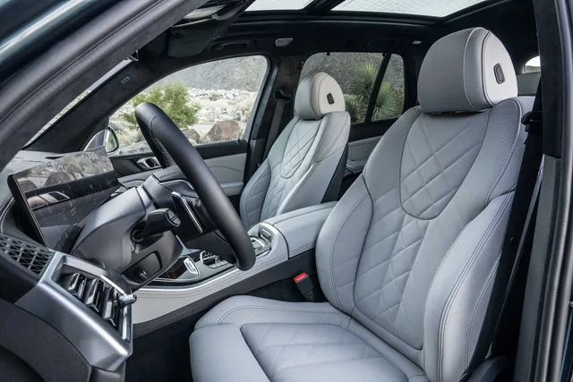 2026 BMW X5 xDrive40i M Sport, photo 7 of 7