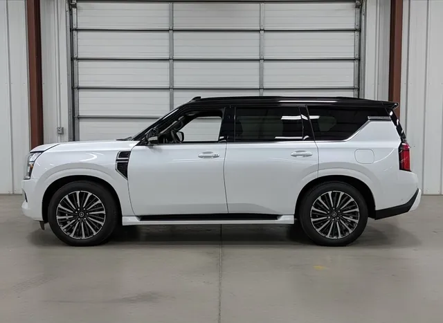 2026 Nissan Patrol LE Platinum City, photo 1 of 10