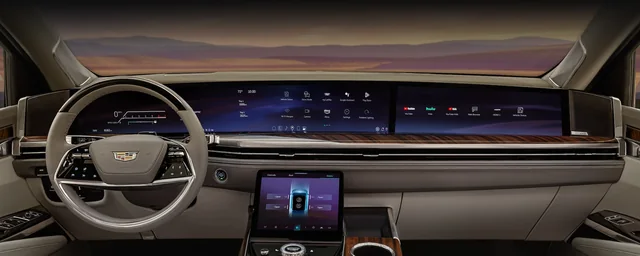 2026 Cadillac Escalade Premium Luxury, photo 5 of 7