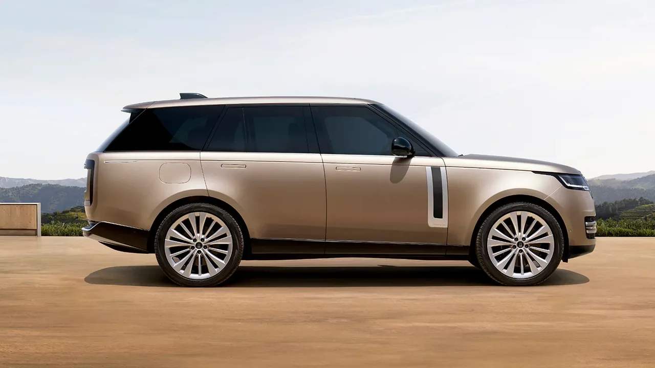 2026 Range Rover Autobiography P530 (SWB), photo 1 of 6