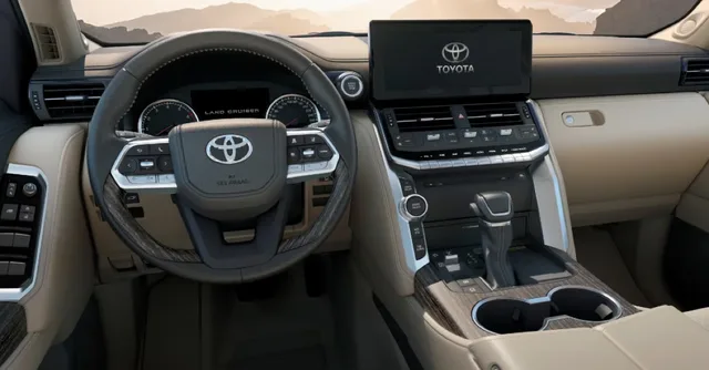 2026 Toyota Land Cruiser VXR, photo 5 of 8