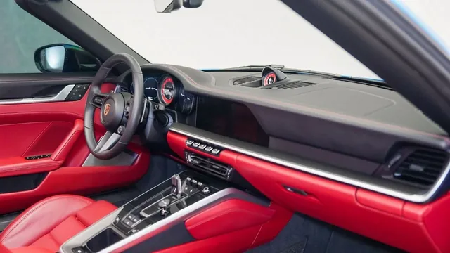 2024 Porsche 911 Turbo S Cabriolet, photo 6 of 6