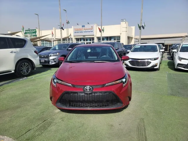 2022 Toyota Corolla 1.8, photo 3 of 8