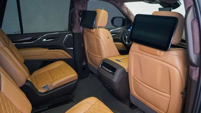 2024 Cadillac Escalade Sport Platinum, photo 4 of 6