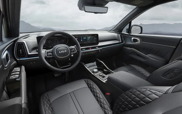2026 Kia Sorento EX, photo 4 of 6