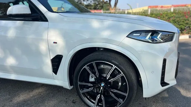 2025 BMW X5 xDrive40i M Sport Pro, photo 7 of 10