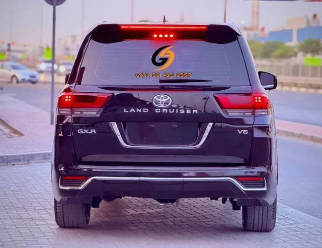 2019 Toyota Land Cruiser (2025-style facelift) GXR 4.0 V6, photo 6 of 8