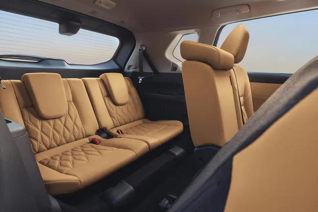 2026 Nissan X-Trail SV 4WD 7 Seats, photo 8 of 8