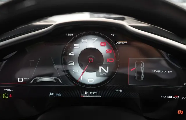 2025 Ferrari Purosangue V12, photo 10 of 10