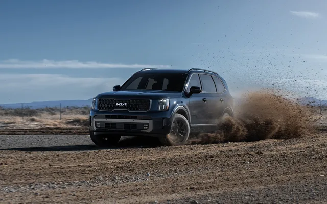 2026 Kia Telluride Base, photo 1 of 8
