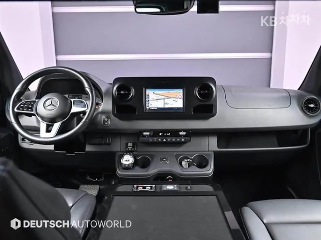 2019 Mercedes-Benz Sprinter 3.0 diesel, photo 7 of 10