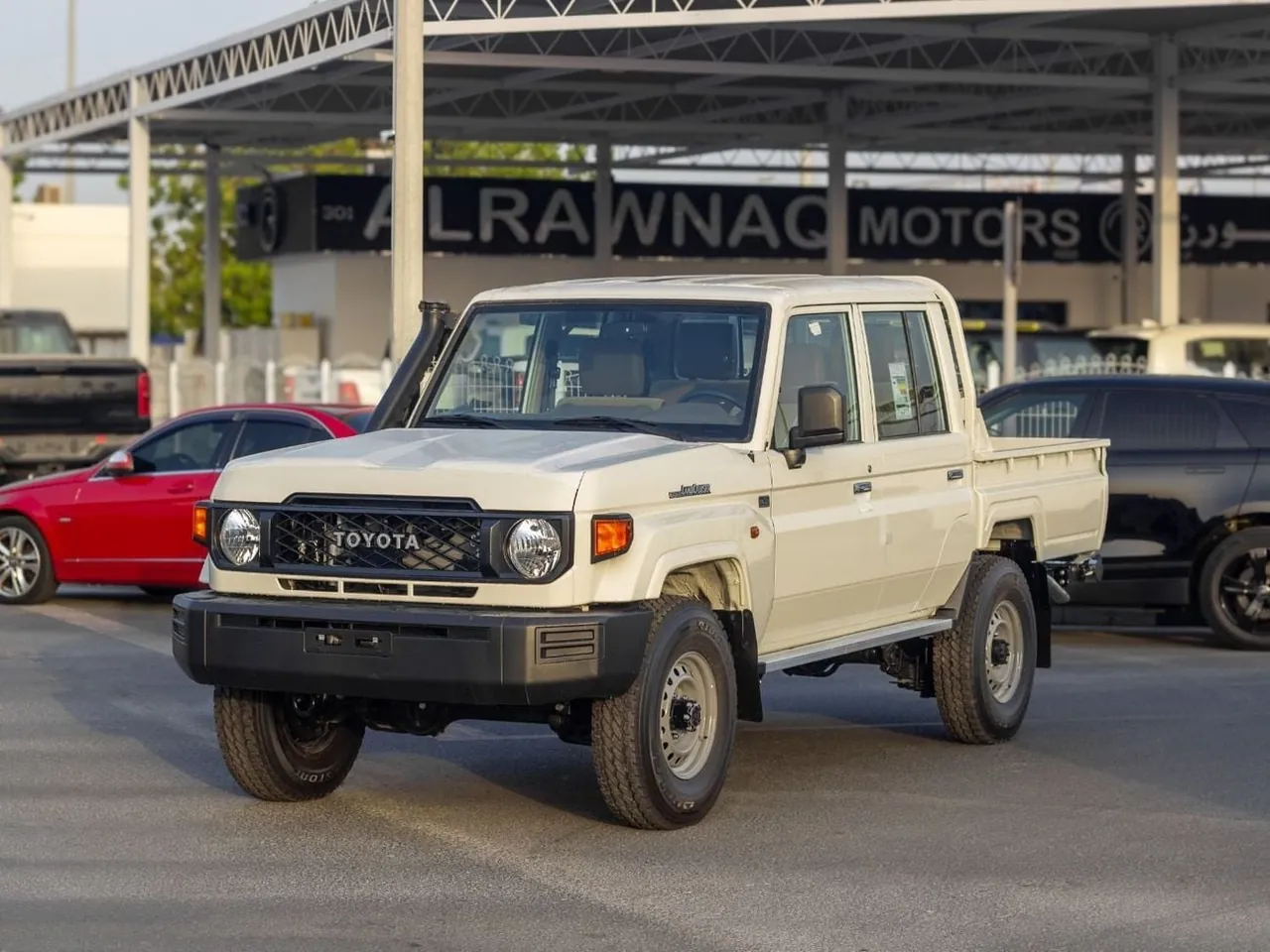 2026 Toyota Land Cruiser 79 Double Cab, photo 1 of 10 of this vehicle
