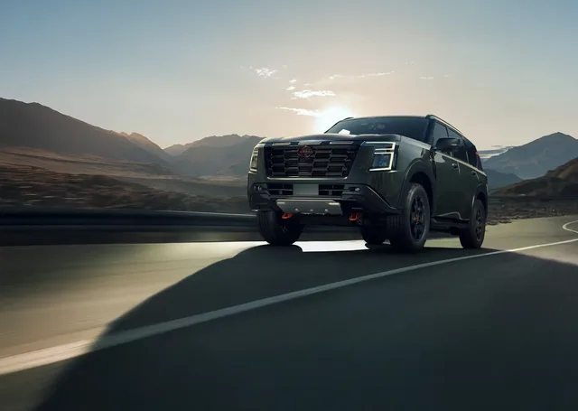 2026 Nissan Patrol LE, photo 2 of 7