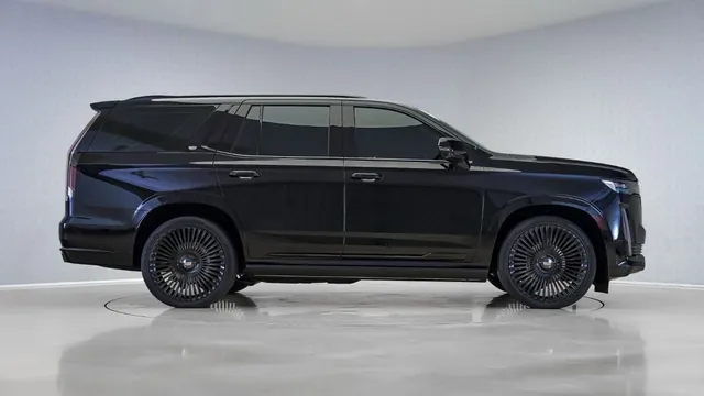 2024 Cadillac Escalade Sport Platinum, photo 2 of 6