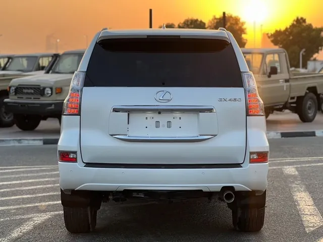 2018 Lexus GX 460 V8 full option, photo 5 of 10