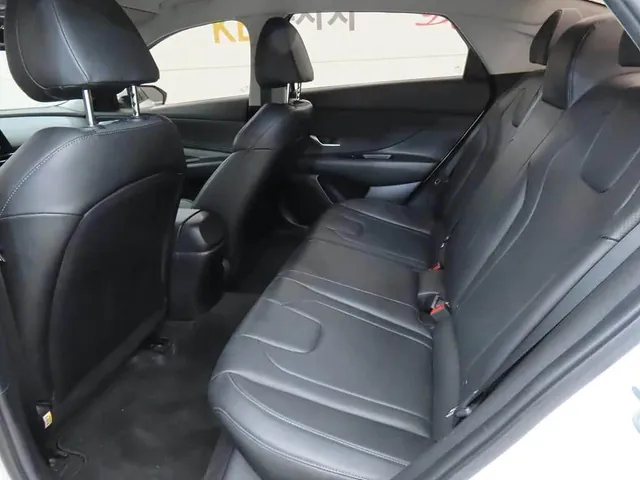 2021 Hyundai Elantra (Avante) 1.6, photo 6 of 9