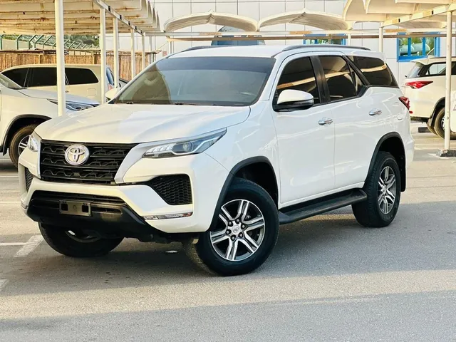 2021 Toyota Fortuner EXR 2.7, photo 2 of 10