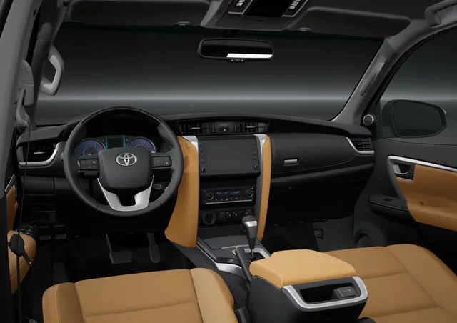2026 Toyota Fortuner VX, photo 5 of 7