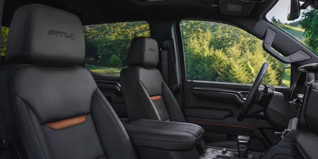 2026 GMC Sierra LD AT4, photo 6 of 7