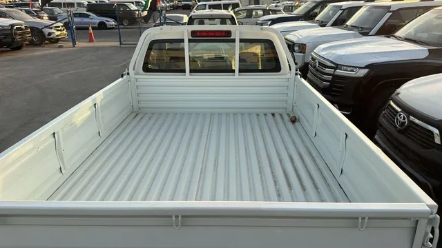 2026 Isuzu D-Max Single Cab 2.5 Standard, photo 6 of 10