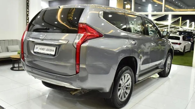 2019 Mitsubishi Montero Sport GLS V6 4x4, photo 5 of 9