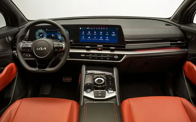 2026 Kia Sportage LX, photo 4 of 8