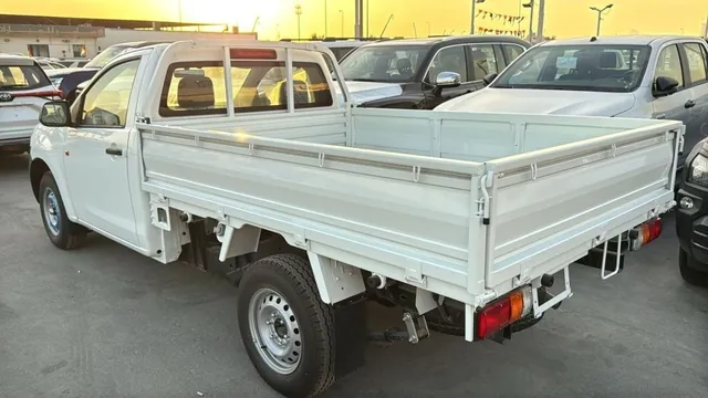2026 Isuzu D-Max Single Cab 2.5 Standard, photo 5 of 10