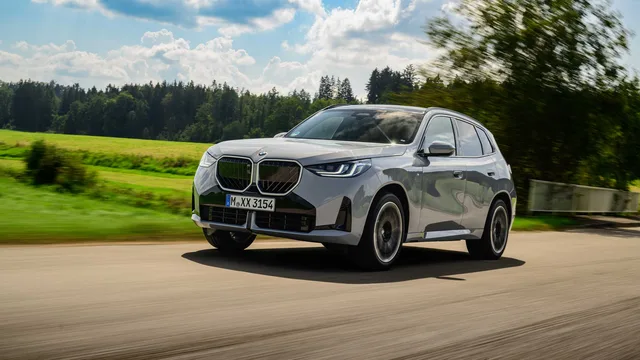 2026 BMW X3 20 xDrive M Sport Pro, photo 4 of 8