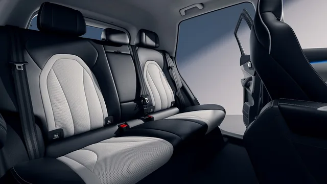 2026 Chery Tiggo 4 COM, photo 8 of 8